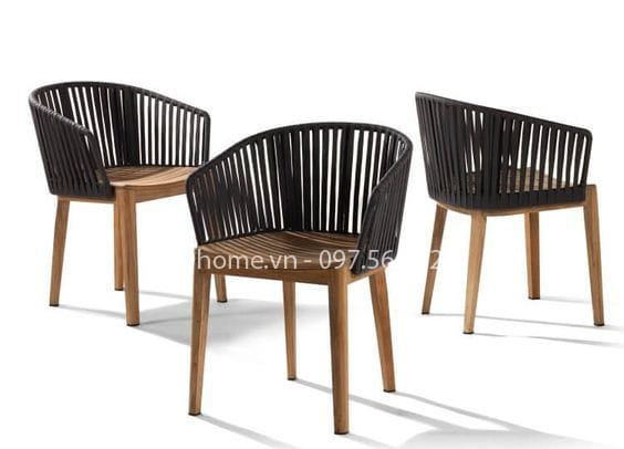 74ae8ee619f3cbad92e2